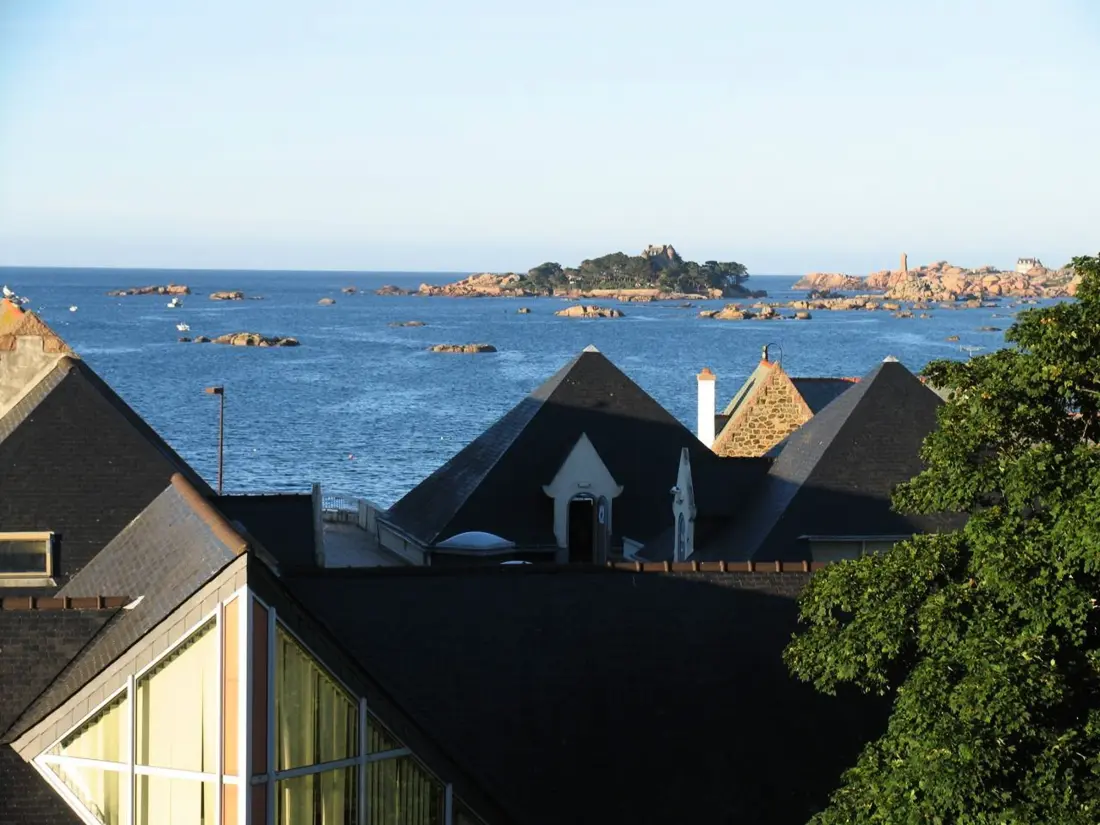 Location de Vacances TREGASTEL 23