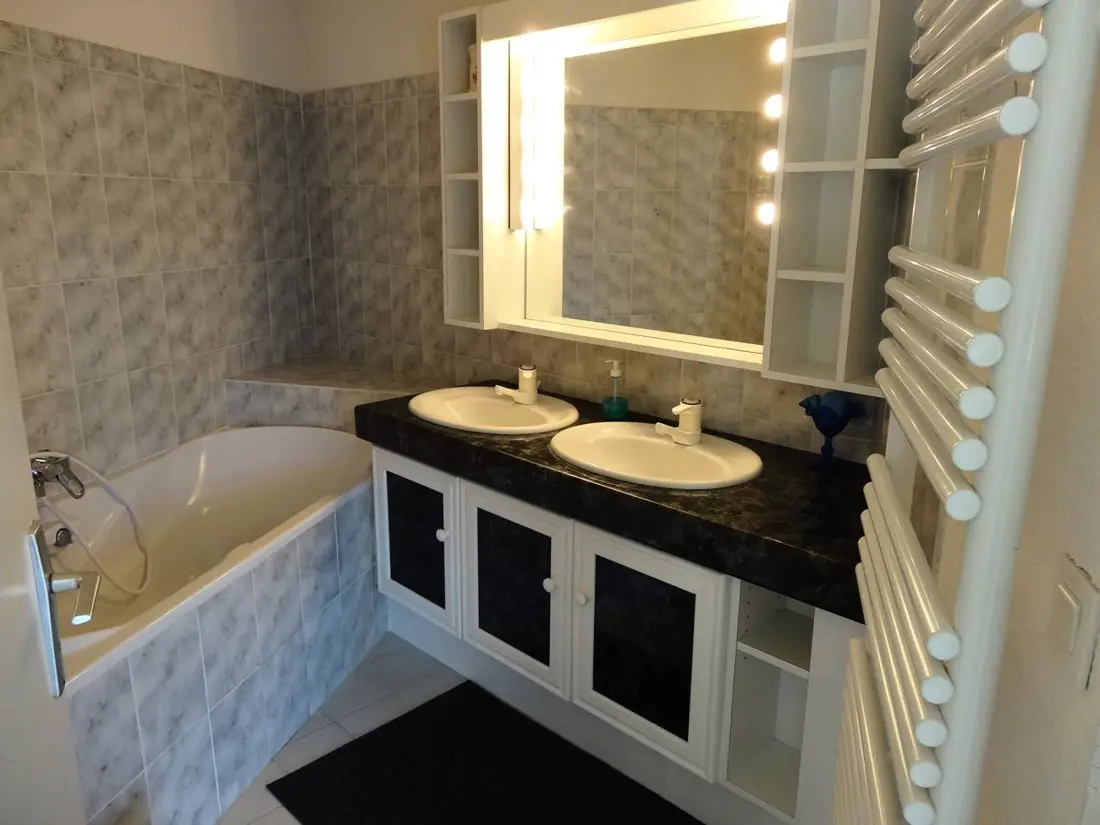 Location de Vacances TREGASTEL 23