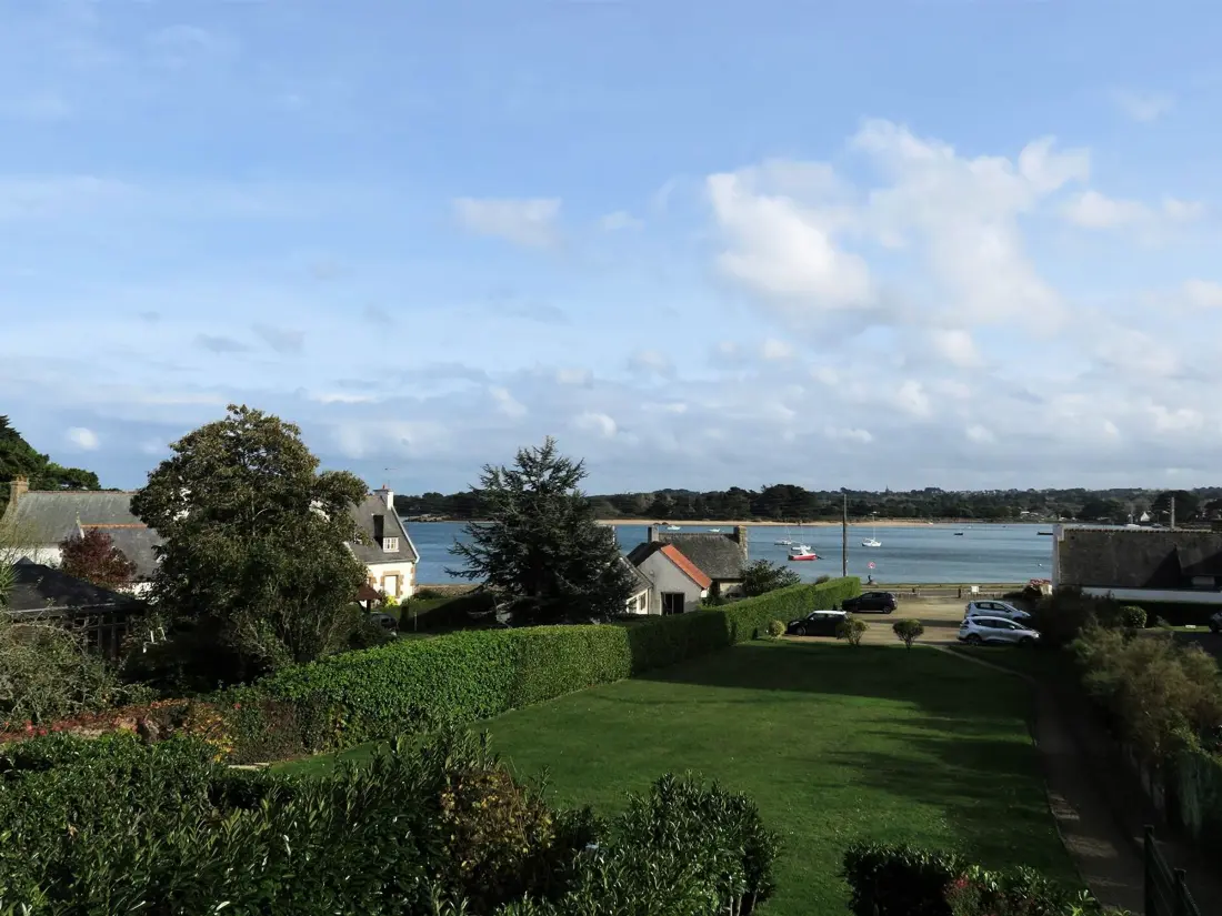 Location de Vacances TREGASTEL 46