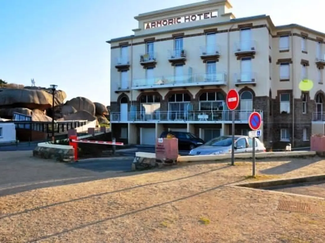 Location de Vacances TREGASTEL 68