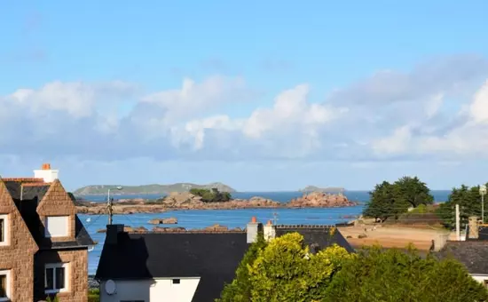 Location de Vacances TREGASTEL 8