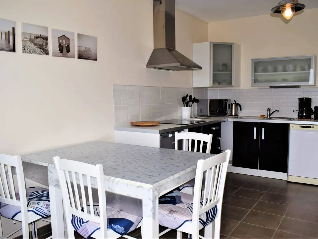 Location de Vacances TREGASTEL 8