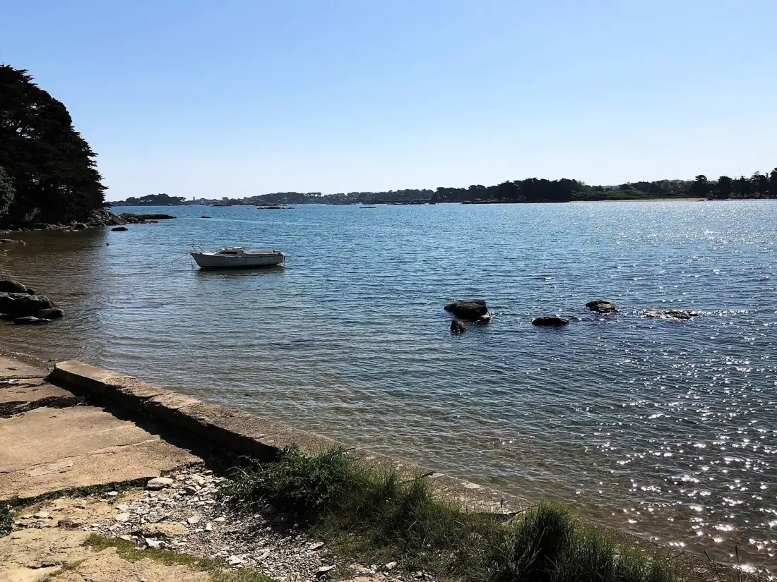 Location de Vacances TREGASTEL 80