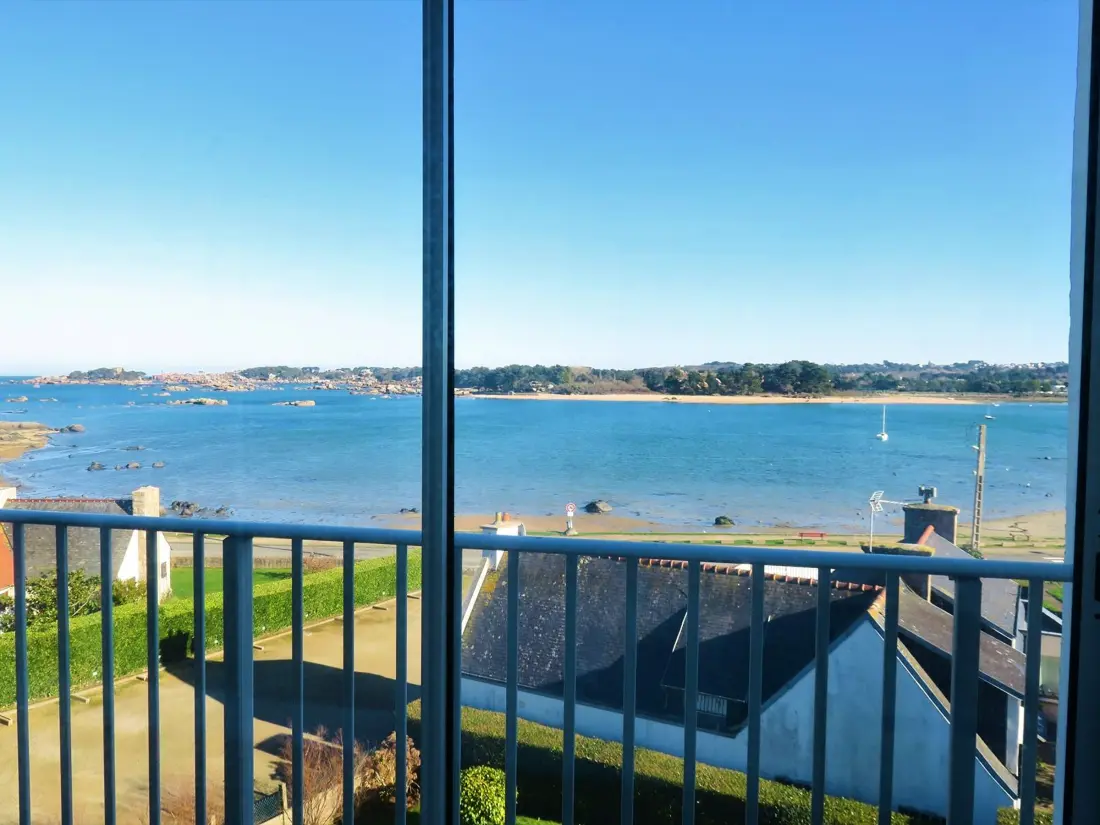 Location de Vacances TREGASTEL 83