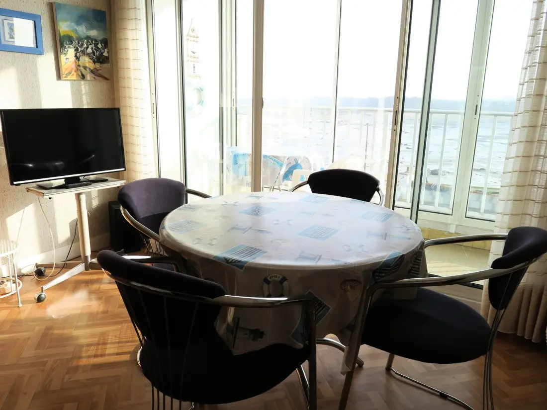Location de Vacances TREGASTEL 83