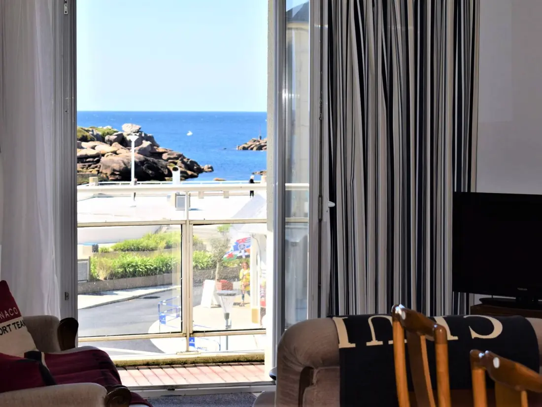 Location de Vacances TREGASTEL 9