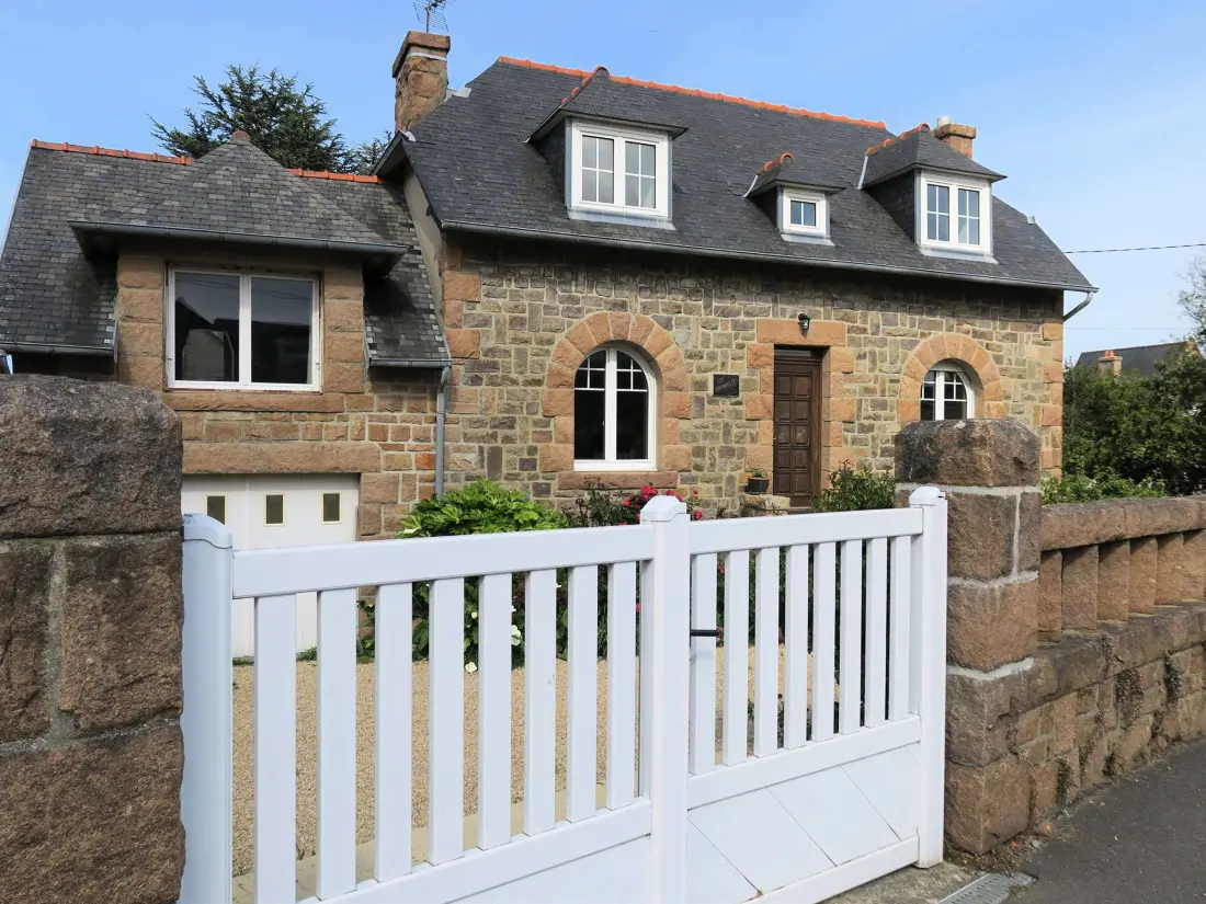 Maison de Vacances TREGASTEL 125