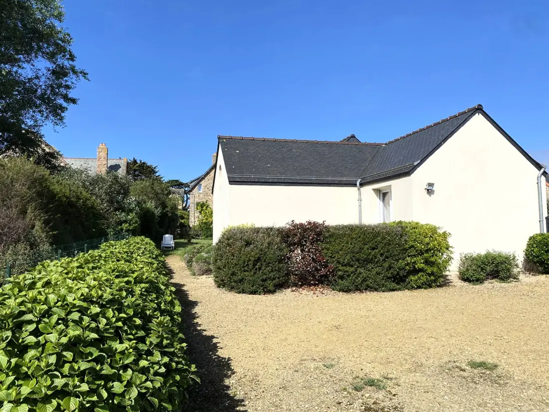 Maison de Vacances TREGASTEL 52