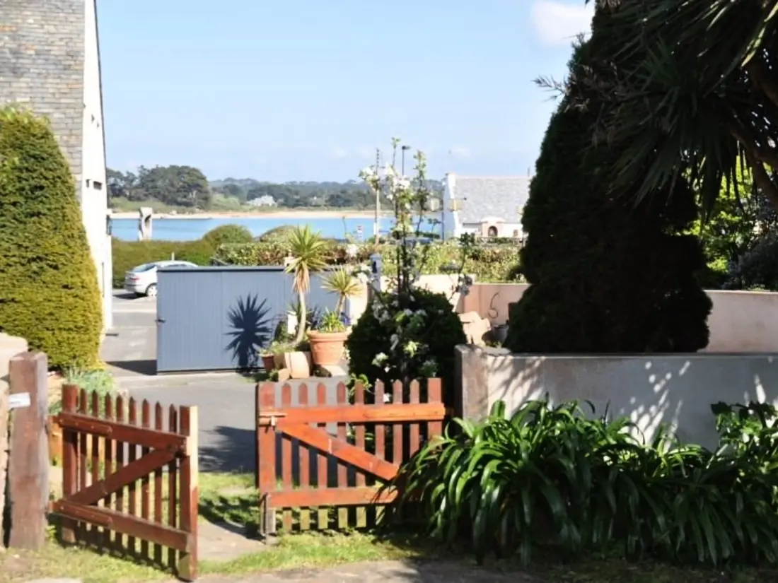 Maison de Vacances TREGASTEL 79