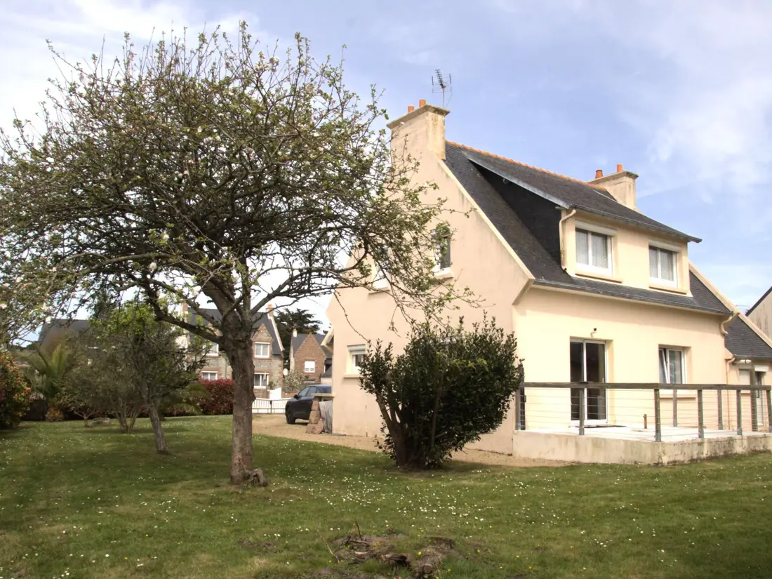 Maison de Vacances TREGASTEL 90