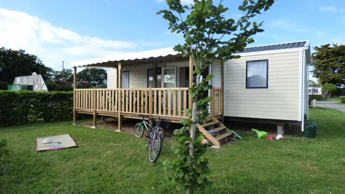 Flower Camping Domaine de Pendruc 4 étoiles★★★★
