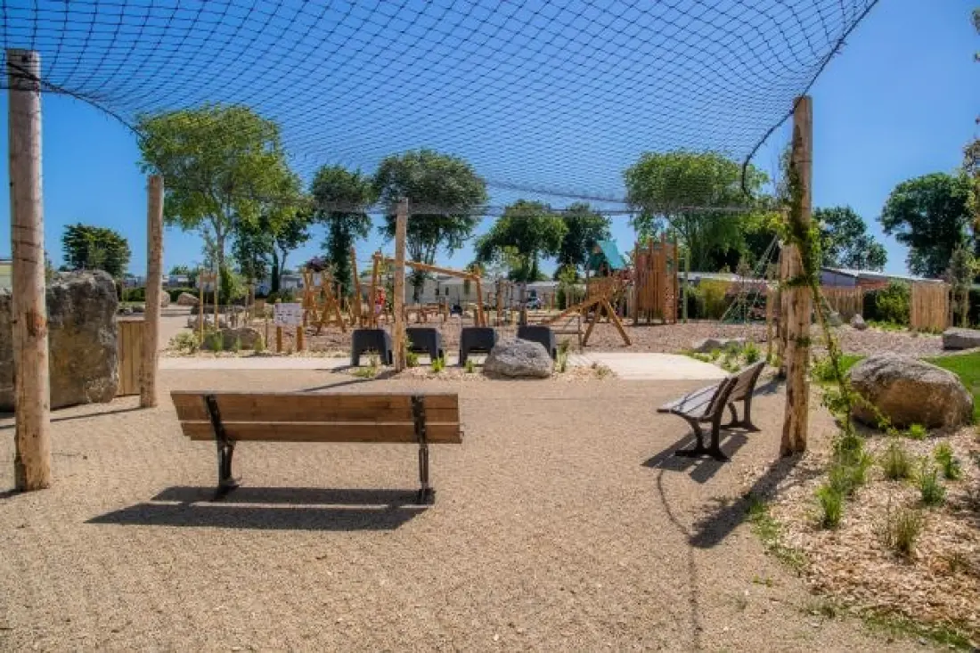 Flower Camping Domaine de Pendruc 4 étoiles★★★★