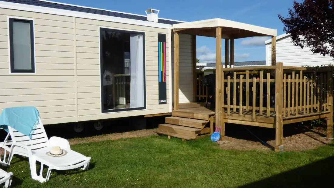 Flower Camping Domaine de Pendruc 4 étoiles★★★★