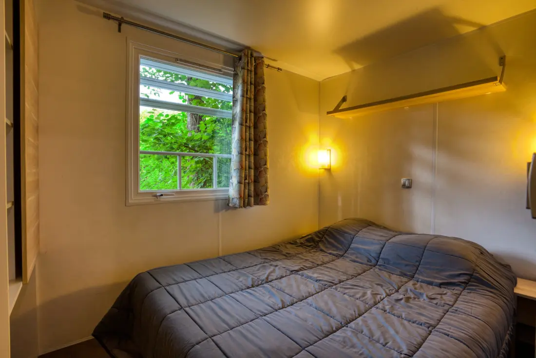 Flower Camping LES BERGES DE LA DORDOGNE 4 étoiles★★★★