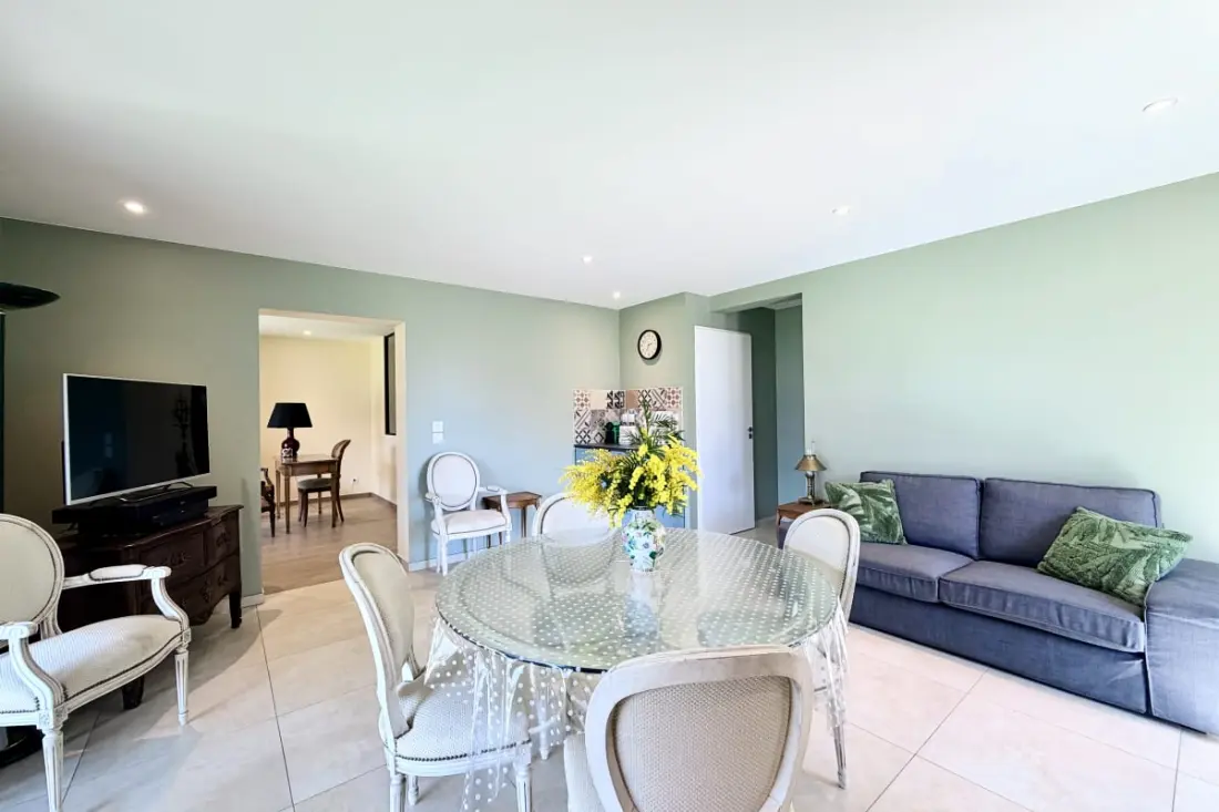 Grand T3 En Rez-de-jardin Tresserve