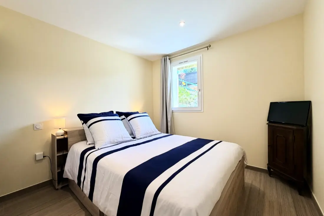 Grand T3 En Rez-de-jardin Tresserve