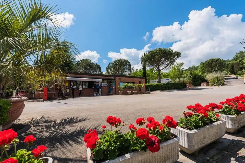 Camping Village Il Poggetto 3 étoiles★★★