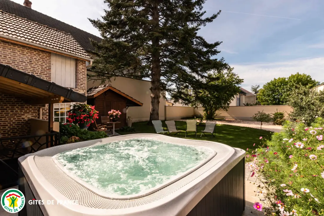Gîte de France L'or des fontaines 10 personnes 5 épis