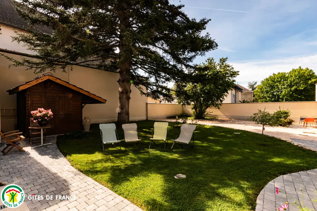 Gîte de France L'or des fontaines 10 personnes 5 épis
