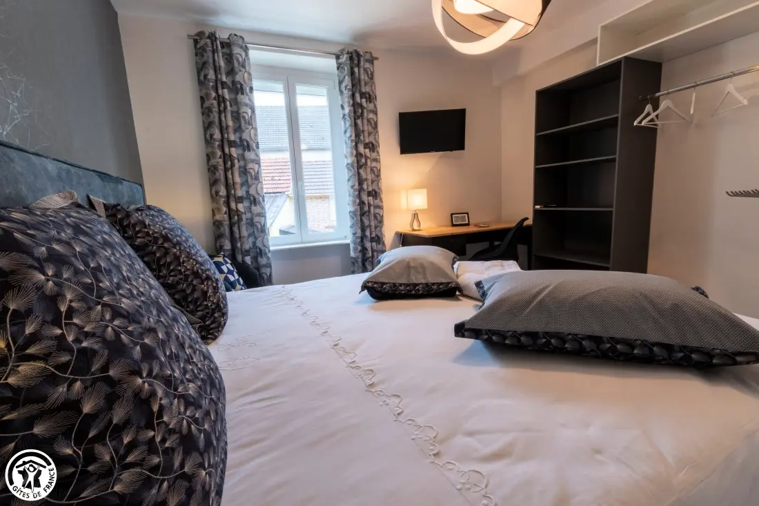 Gîte de France L'or des fontaines 13 pers 5 épis