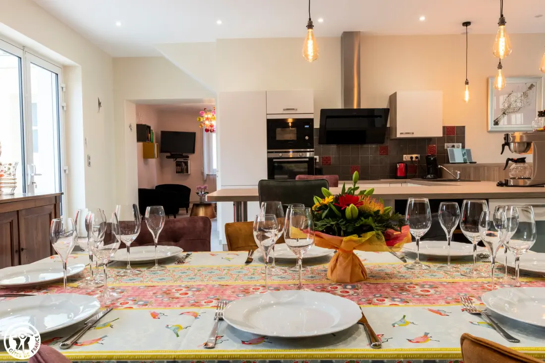 Gîte de France L'or des fontaines 13 pers 5 épis