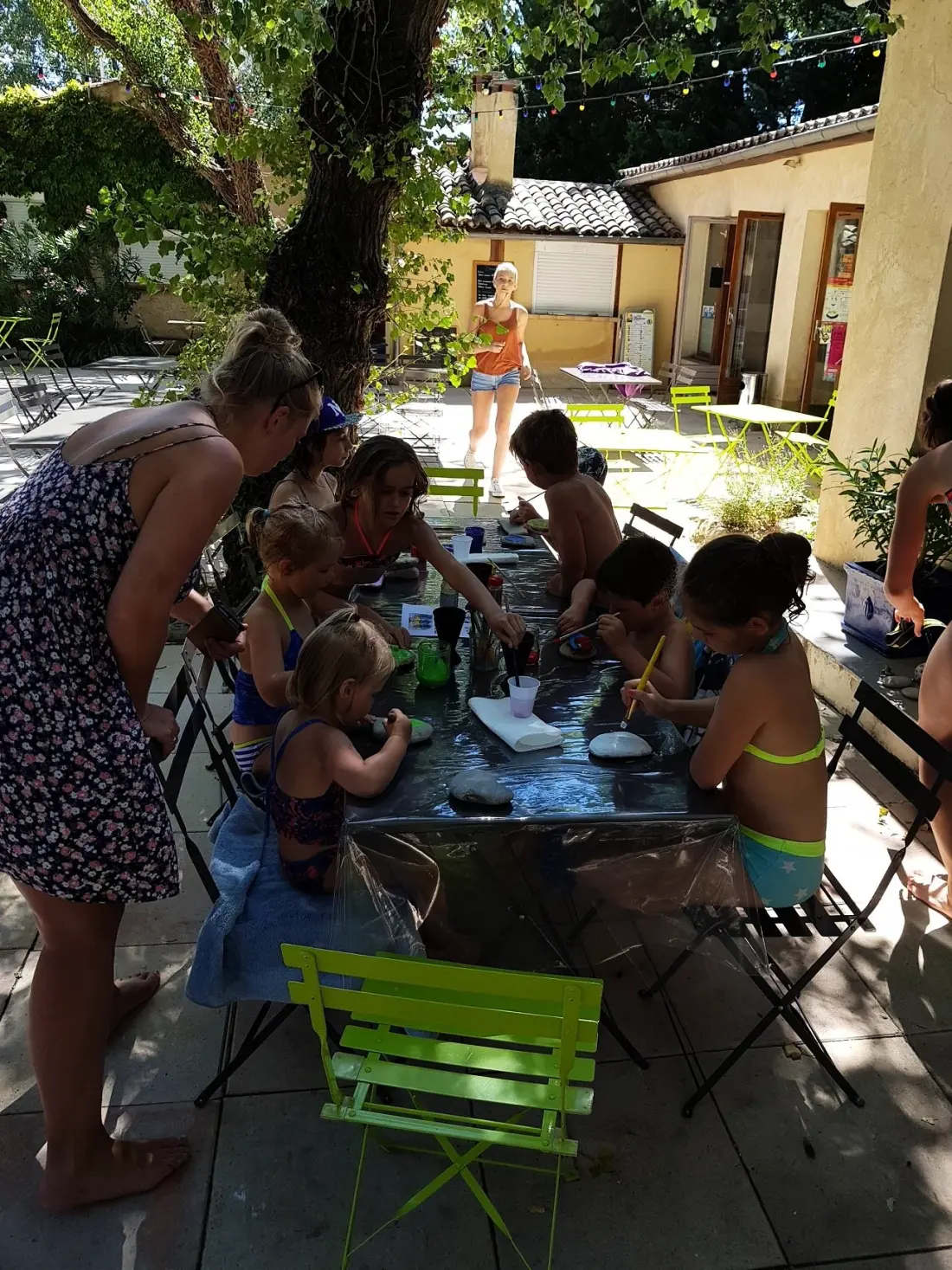 Flower Camping Les Rives de l'Aygues 3 étoiles★★★