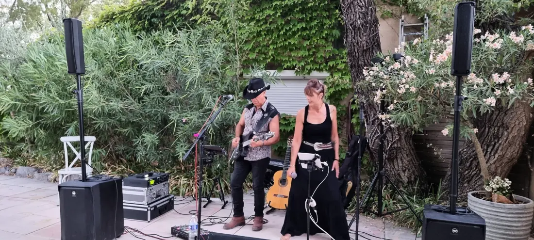 Flower Camping Les Rives de l'Aygues 3 étoiles★★★