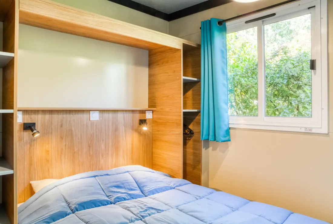 Flower Camping Les Rives de l'Aygues 3 étoiles★★★