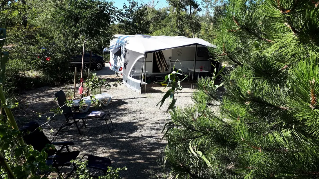 Flower Camping Les Rives de l'Aygues 3 étoiles★★★