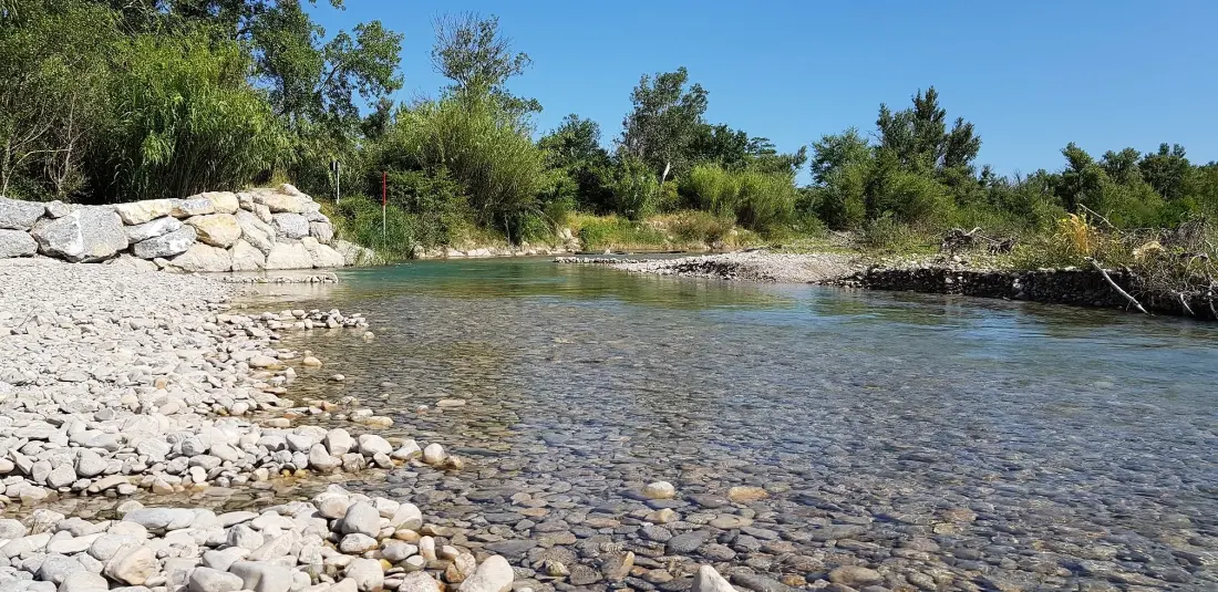 Flower Camping Les Rives de l'Aygues 3 étoiles★★★
