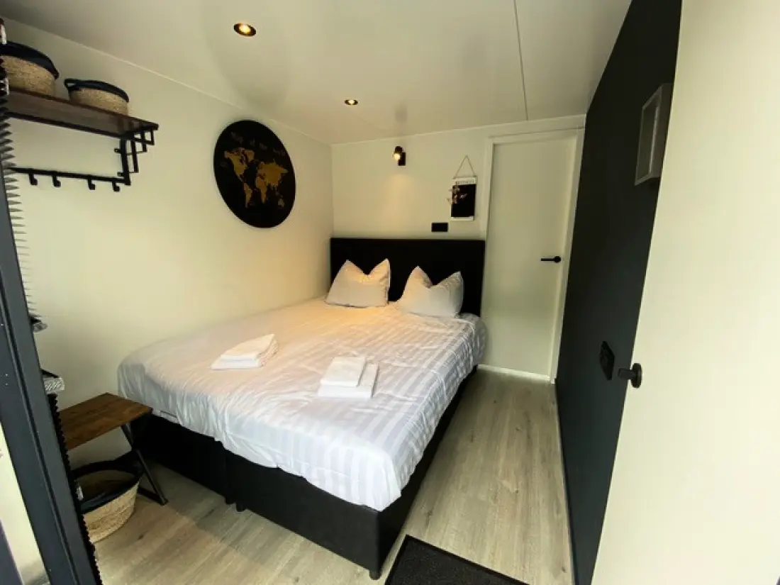 Huren Houseboat
