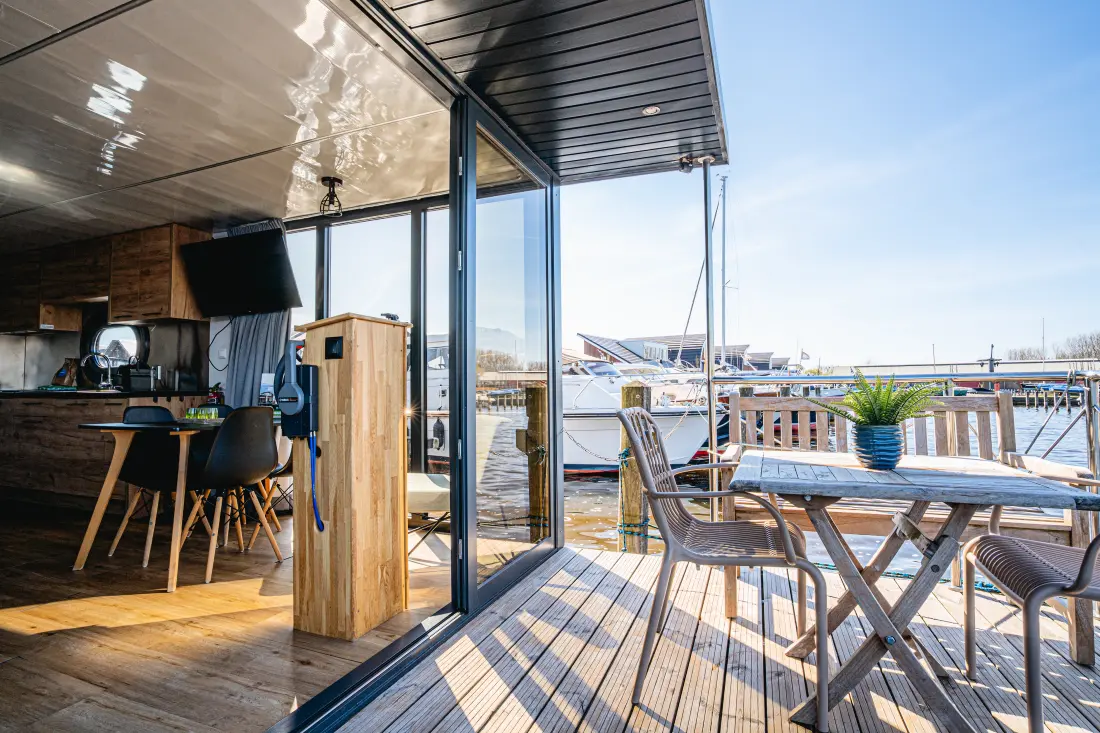 Huren Houseboat
