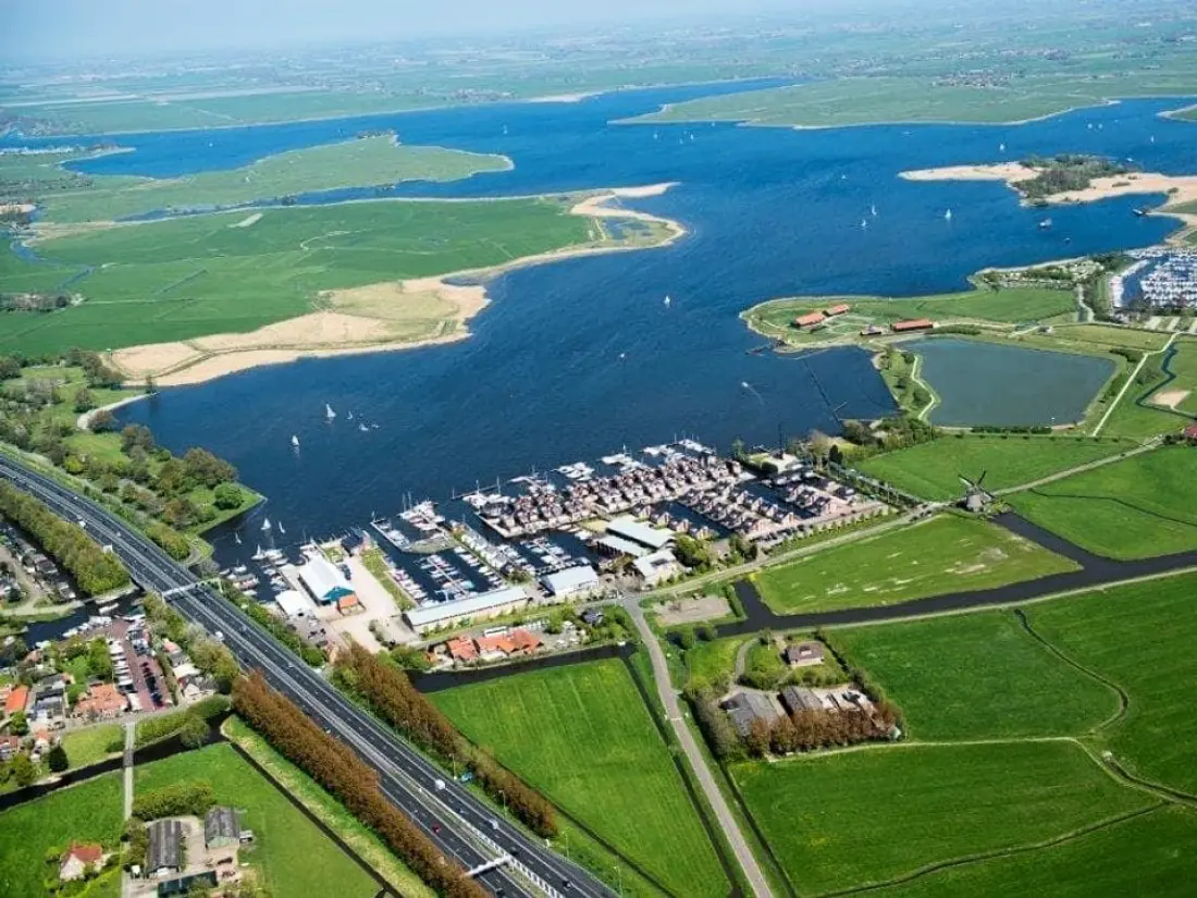 Huren Houseboat