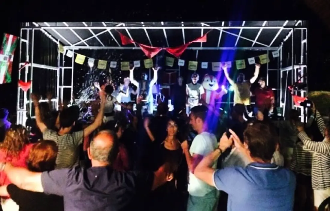 Flower Camping de la Corniche 4 étoiles★★★★