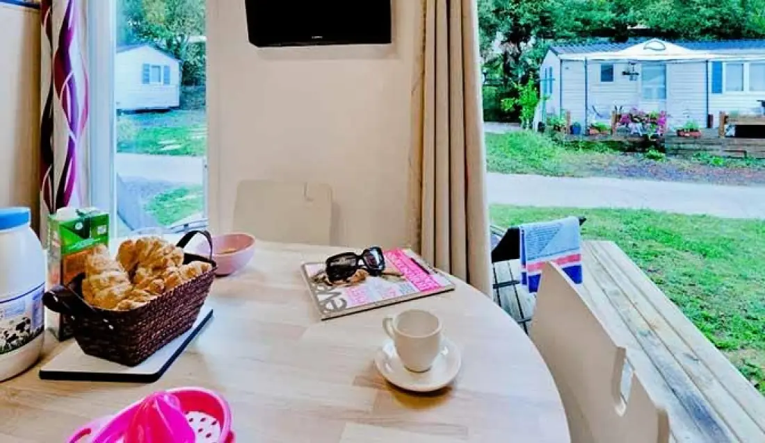 Flower Camping de la Corniche 4 étoiles★★★★