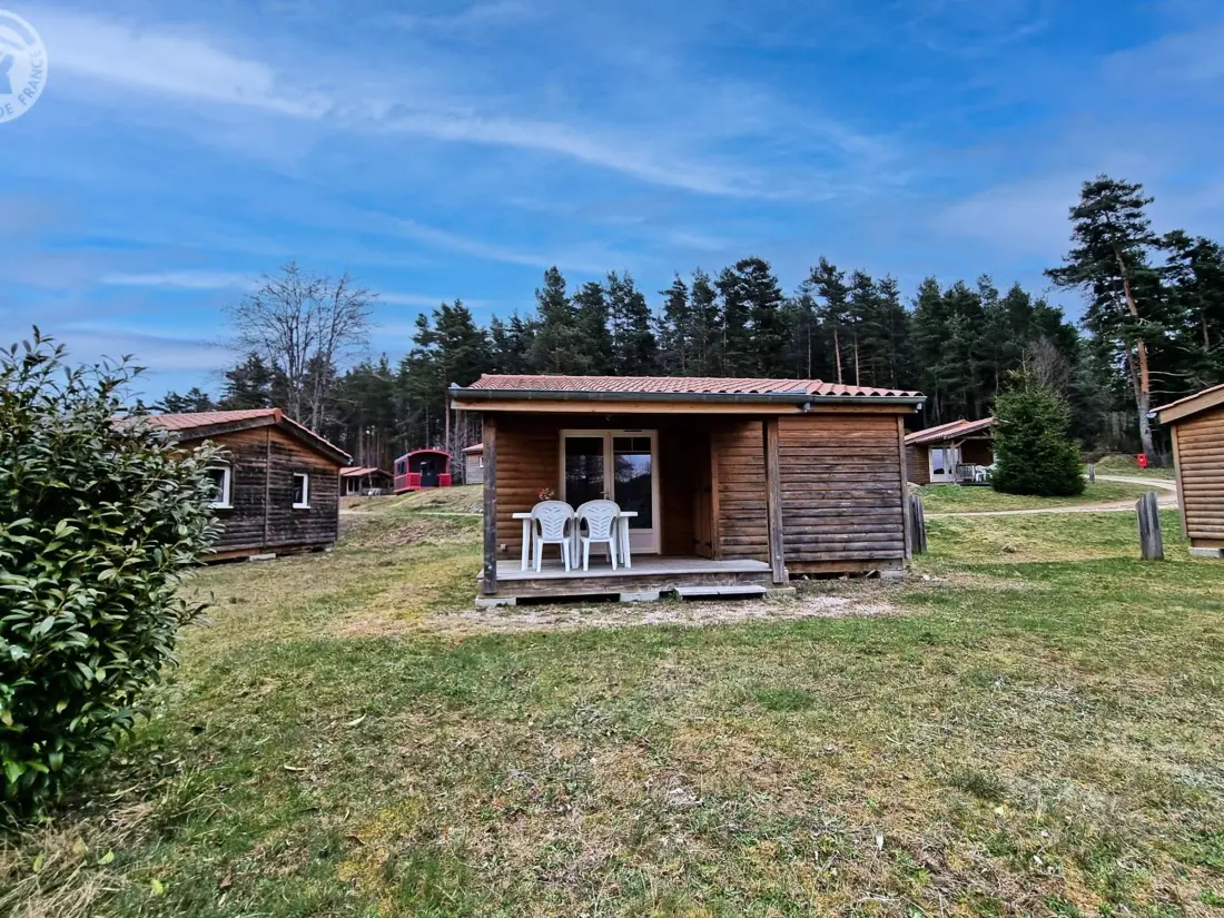 Maison de Vacances USSON-EN-FOREZ 13