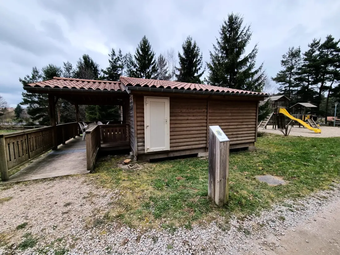 Maison de Vacances USSON-EN-FOREZ 16