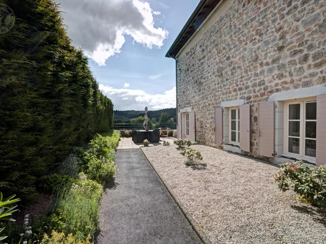 Maison de Vacances USSON-EN-FOREZ 18
