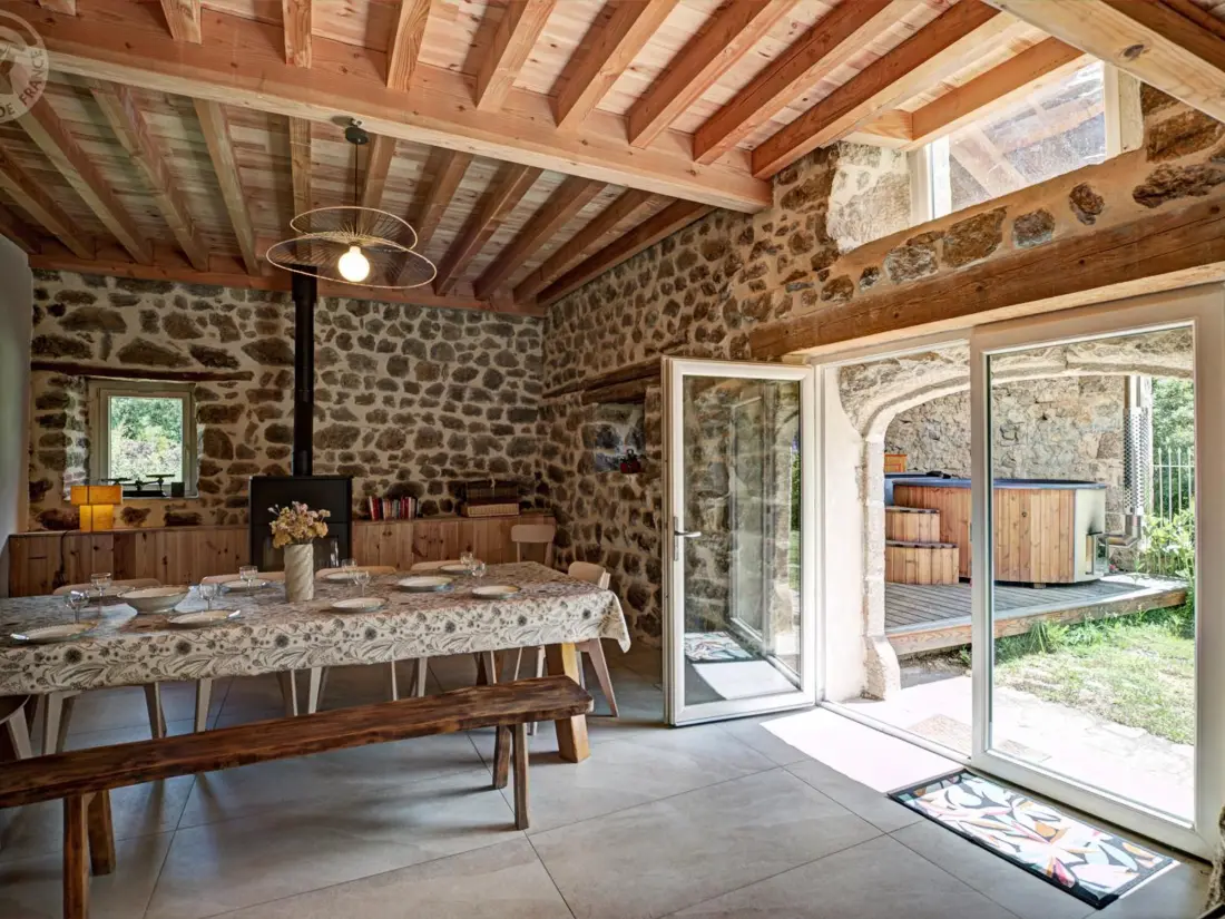 Maison de Vacances USSON-EN-FOREZ 4