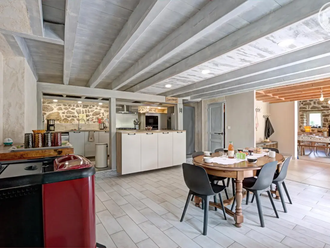 Maison de Vacances USSON-EN-FOREZ 4