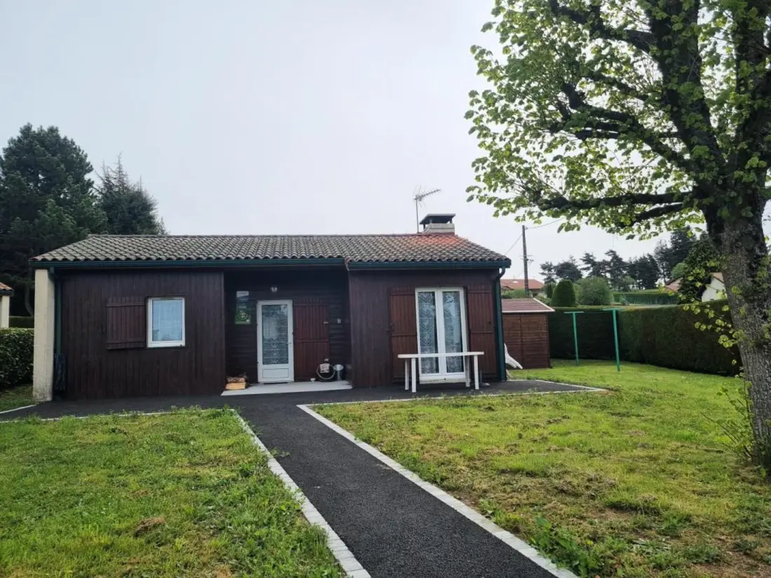 Maison de Vacances USSON-EN-FOREZ
