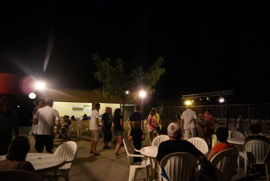 Camping La Rouvière Les Pins 3 étoiles★★★