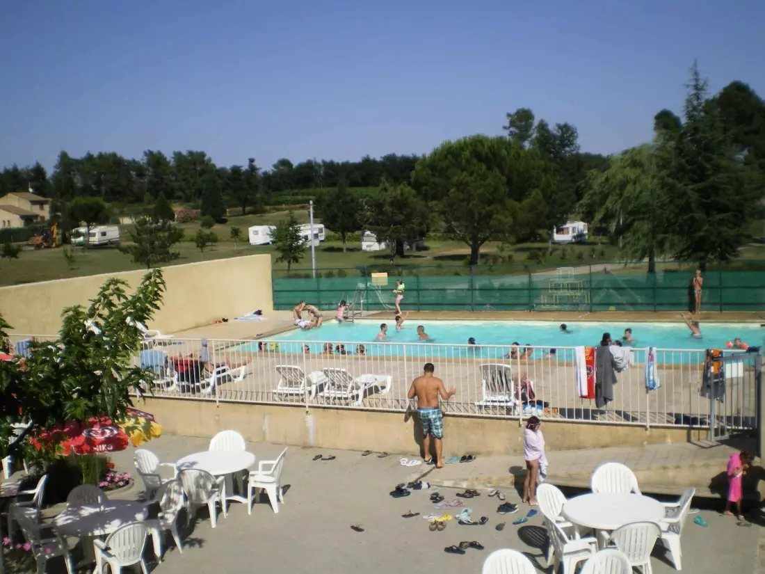 Camping La Rouvière Les Pins 3 étoiles★★★