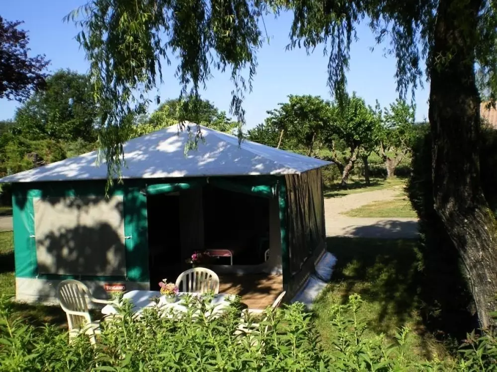 Camping La Rouvière Les Pins 3 étoiles★★★