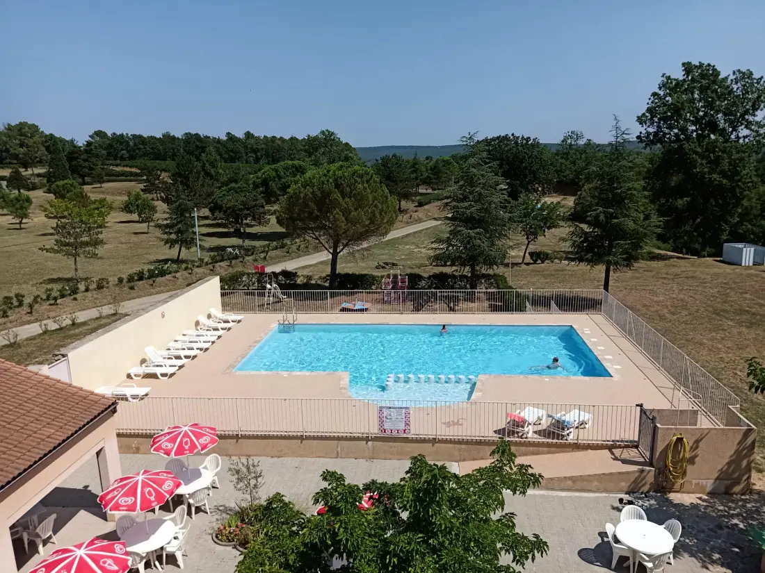 Camping La Rouvière Les Pins 3 étoiles★★★