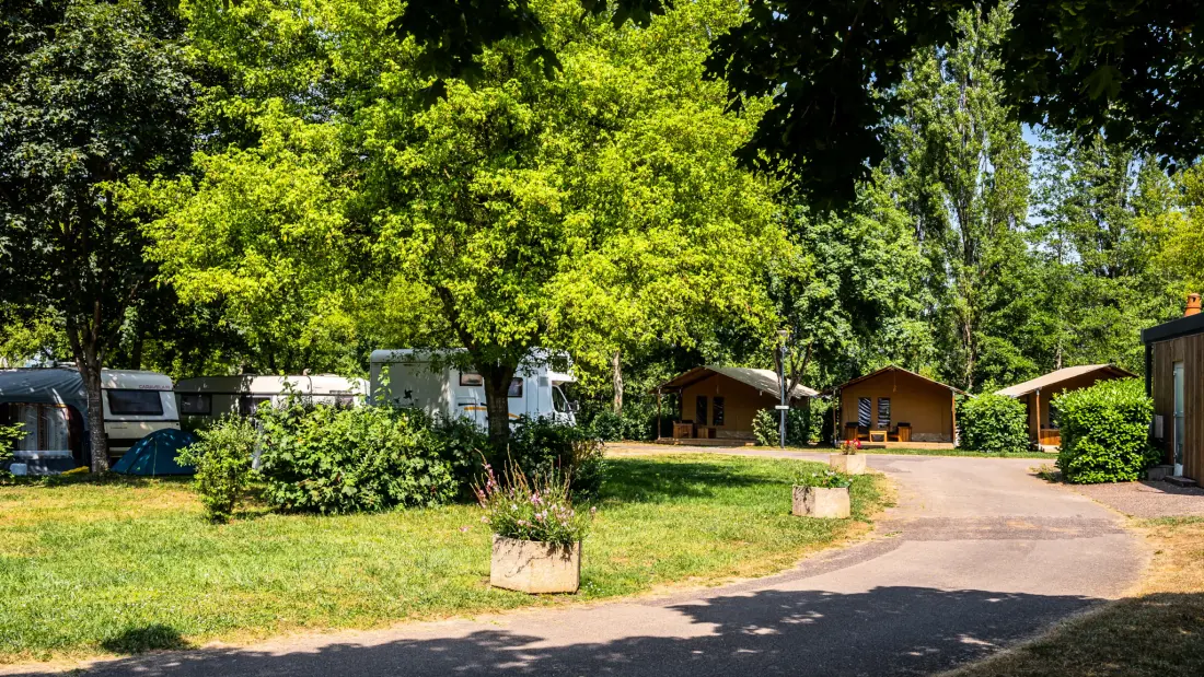 Camping Seasonova Vesoul 3 étoiles★★★