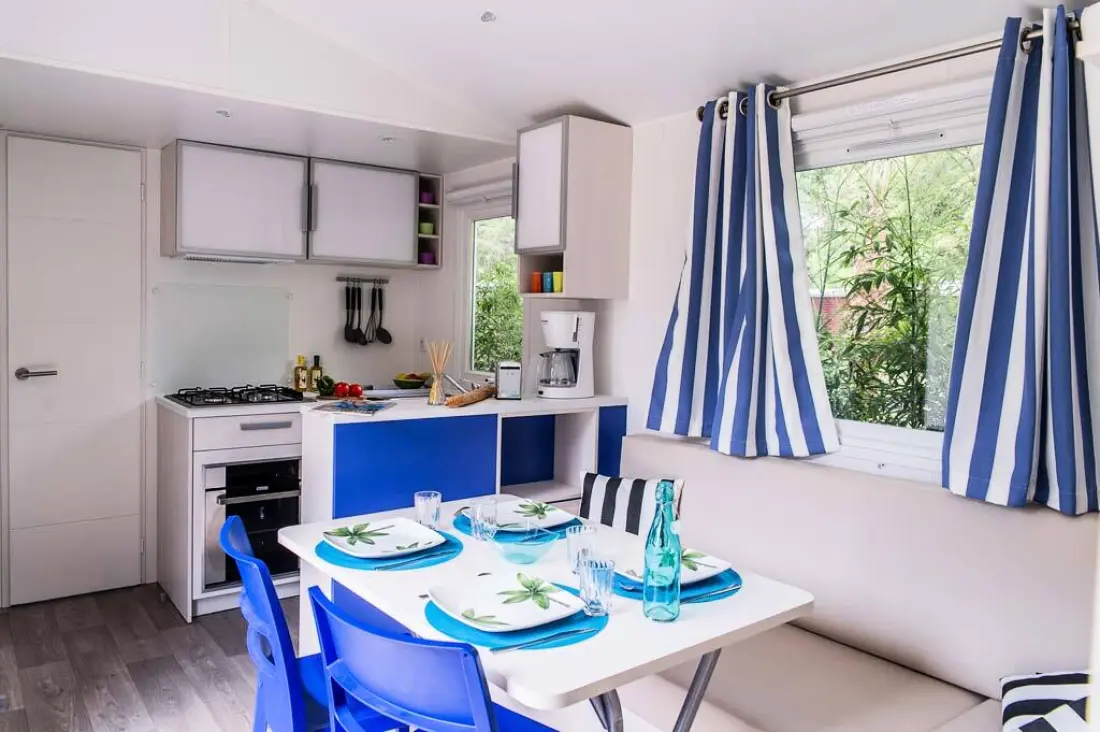 Camping Ushuaïa Villages Les Myotis 3 étoiles★★★