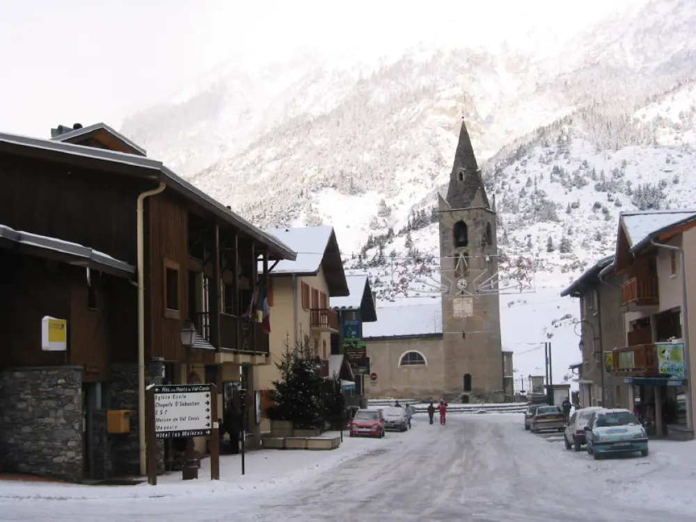Résidence Lanslevillard Quartier Eglise