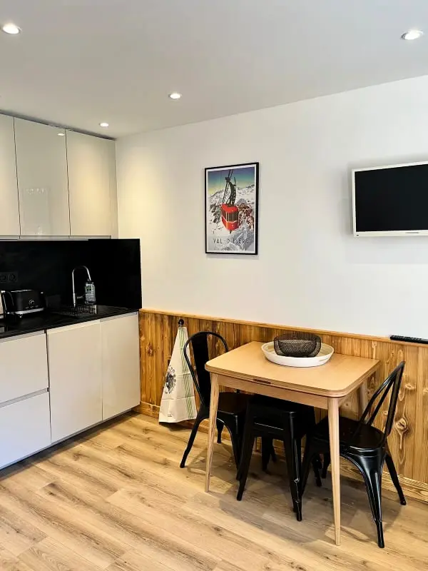 Chantelouve 218, Joli Appartement Plein Sud