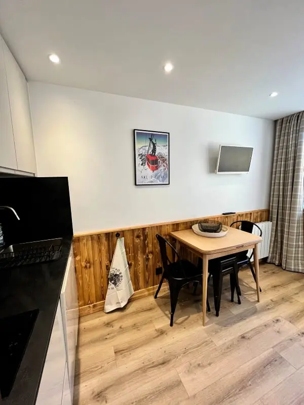 Chantelouve 218, Joli Appartement Plein Sud